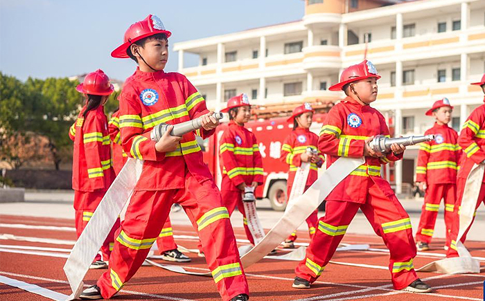 消防日 学消防